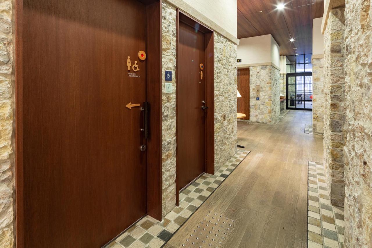 The Onefive Osaka Midosuji Hotel Exterior photo