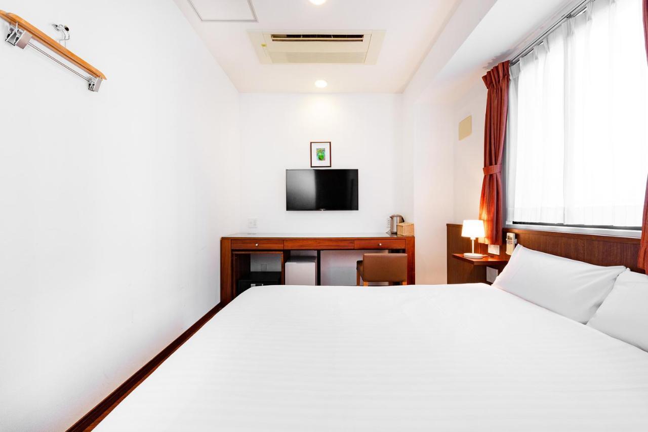 The Onefive Osaka Midosuji Hotel Exterior photo
