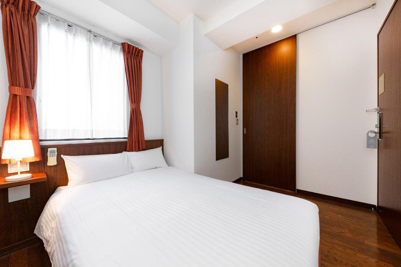 The Onefive Osaka Midosuji Hotel Exterior photo