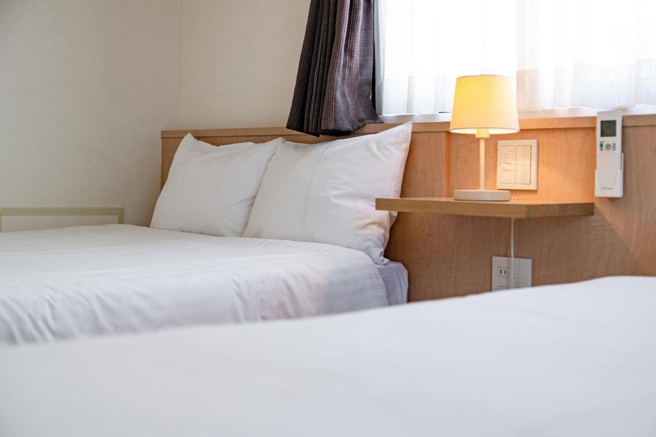 The Onefive Osaka Midosuji Hotel Exterior photo