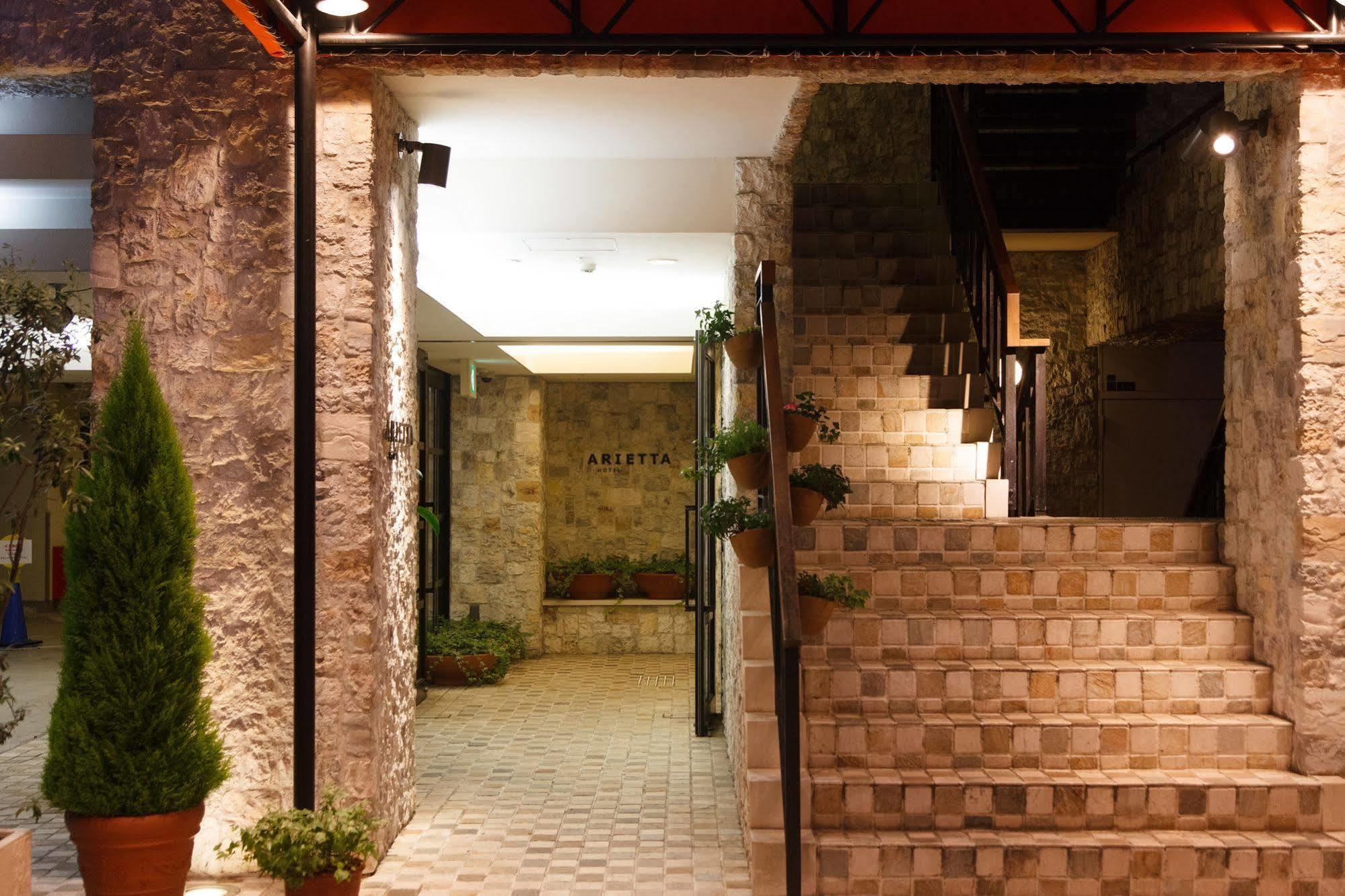 The Onefive Osaka Midosuji Hotel Exterior photo