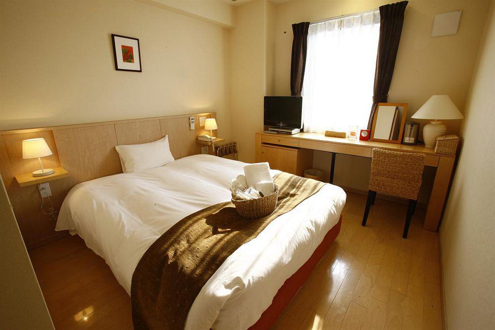 The Onefive Osaka Midosuji Hotel Exterior photo